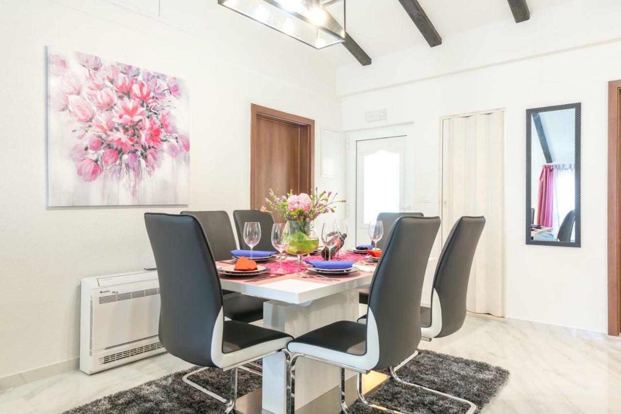 Tranquility And Nature In 4 Bedroom With Sea View Mokošica Exteriér fotografie